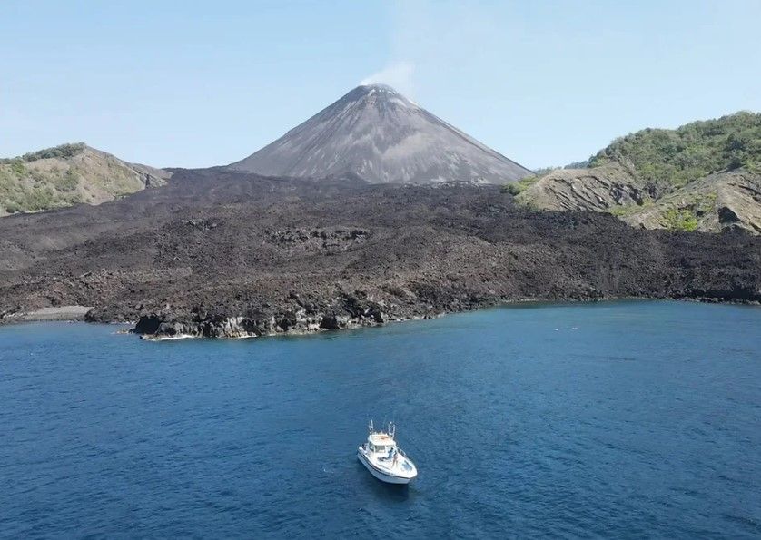 Barren Island view